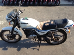 SUZUKI GS125